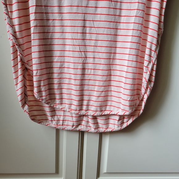 Soma Essential Tee - Picture 10 of 12